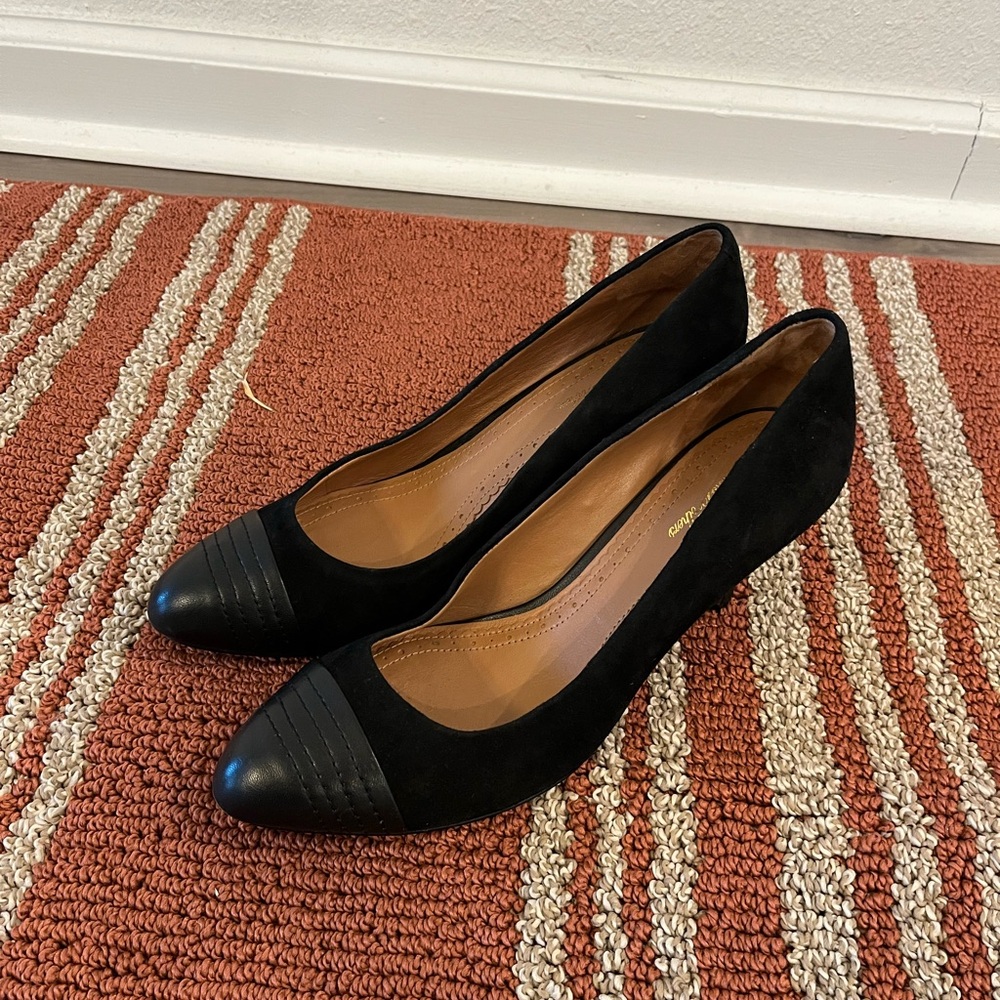 Brooks Brothers Women Black Suede &Leather High Heel Pump Shoes Size8.5 elegant